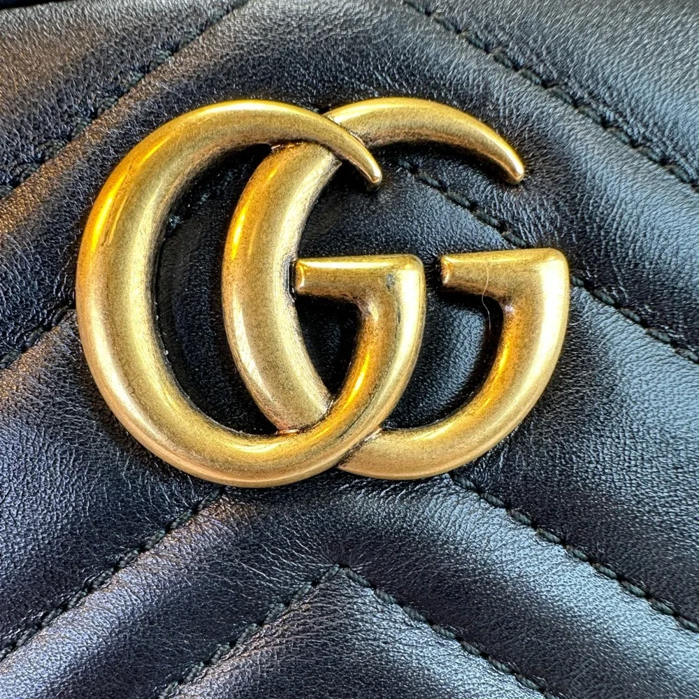 EUC! Gucci Black Quilted Leather GG Marmont Belt Bag with Gold Hardware - Picture 2 of 16